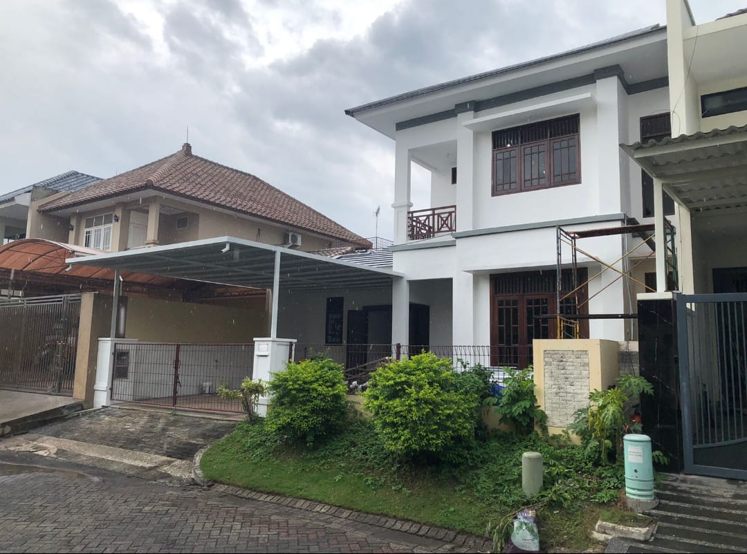 Pakuwon City - Villa Westwood - SEWA MURAH - DIBAWAH 100JT - Dealkan