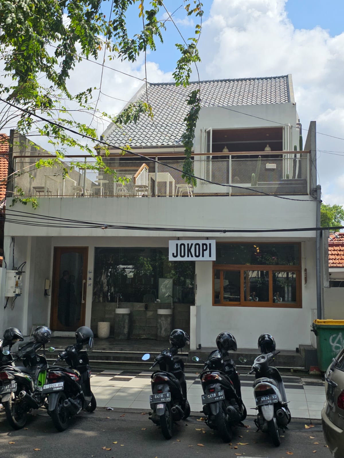 Ketabang Kali Surabaya DIJUAL MURAH / BU Rumah  Usaha ( masih ada Cafe aktif &quot; Jokopi &quot; )  Ketabang  Kali Surabaya - Dealkan