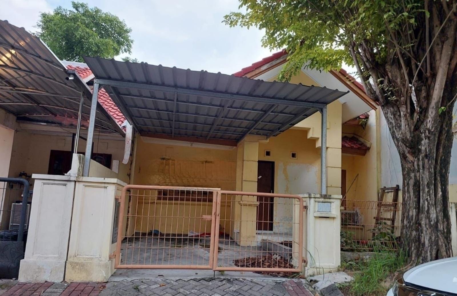 Villa Valensia Rumah Dijual - Dealkan