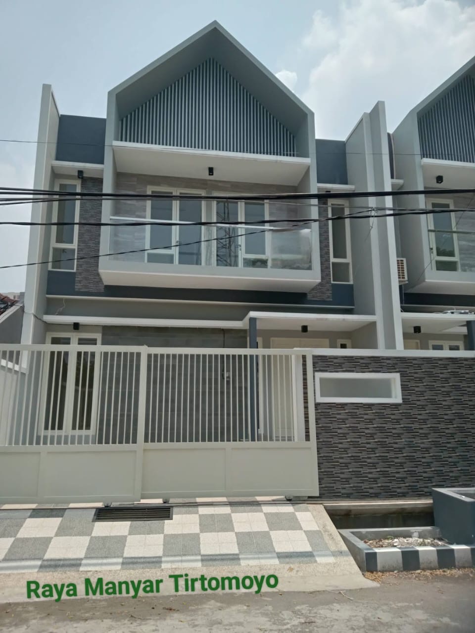 Manyar Tirtomoyo Rumah Dijual - Dealkan