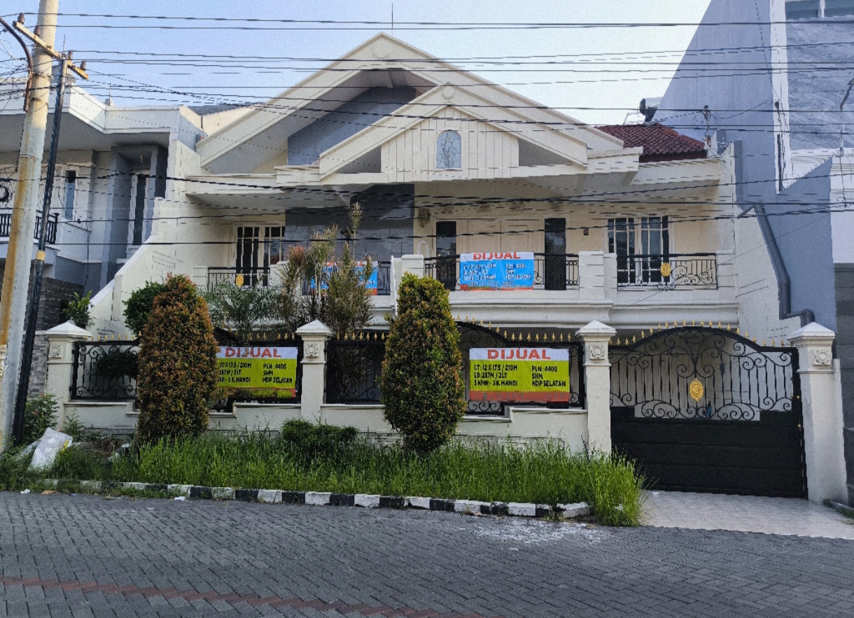 Sutorejo, DI JUAL Rumah Mewah Siap Huni - Dealkan