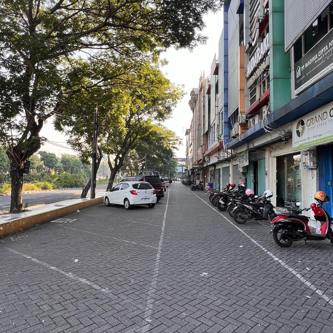 AHMAD YANI - NOL JALAN RAYA - RUKO TAMAN PELANGI HARUS TERJUAL TAHUN INI NEGO SERIUS - Dealkan