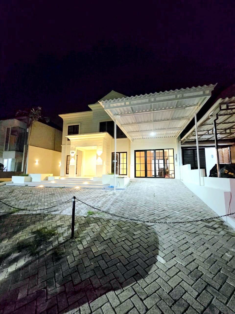 Crystal Golf Rumah Disewakan - Dealkan