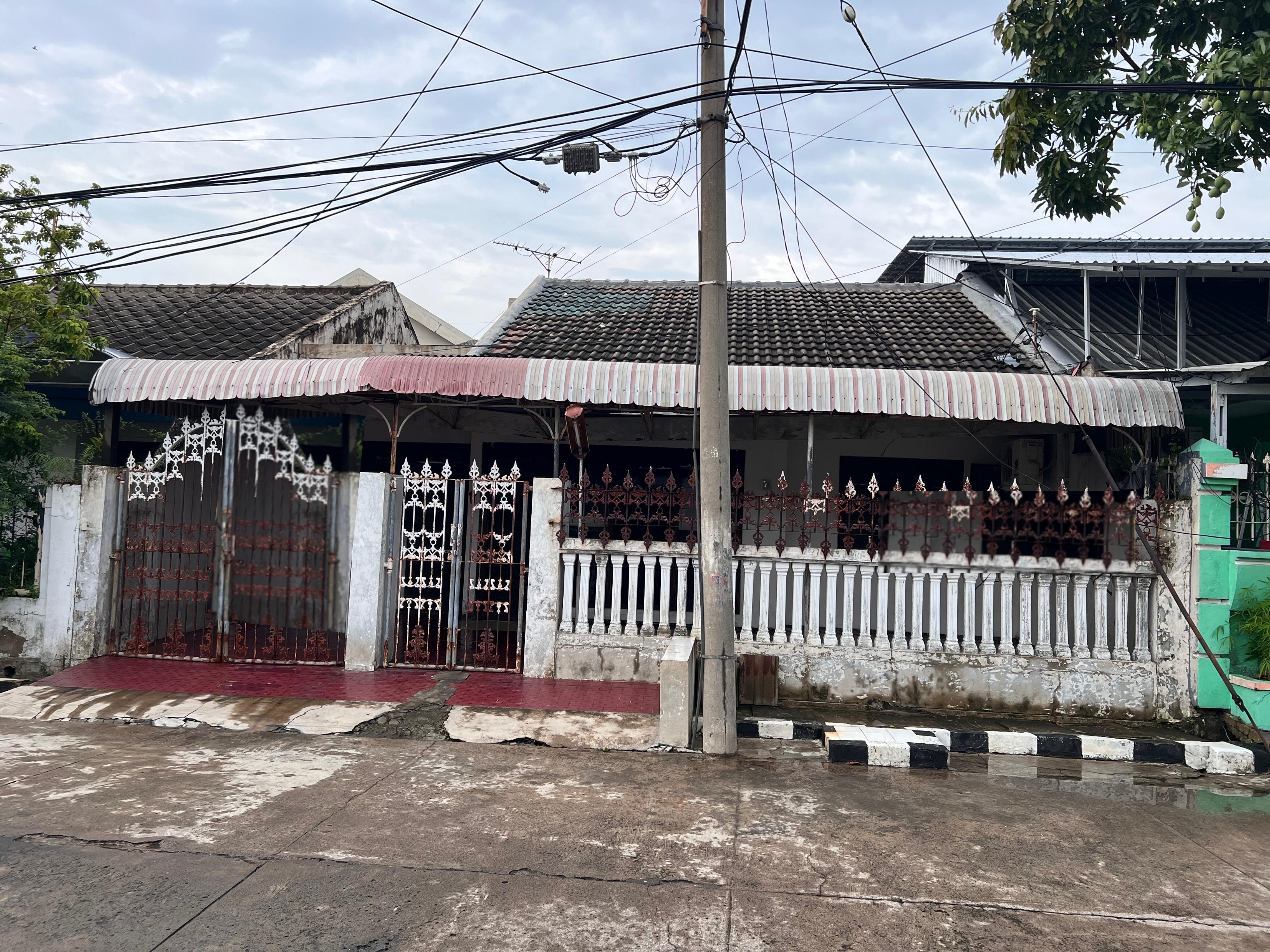 Babatan Pantai Rumah Dijual - Dealkan