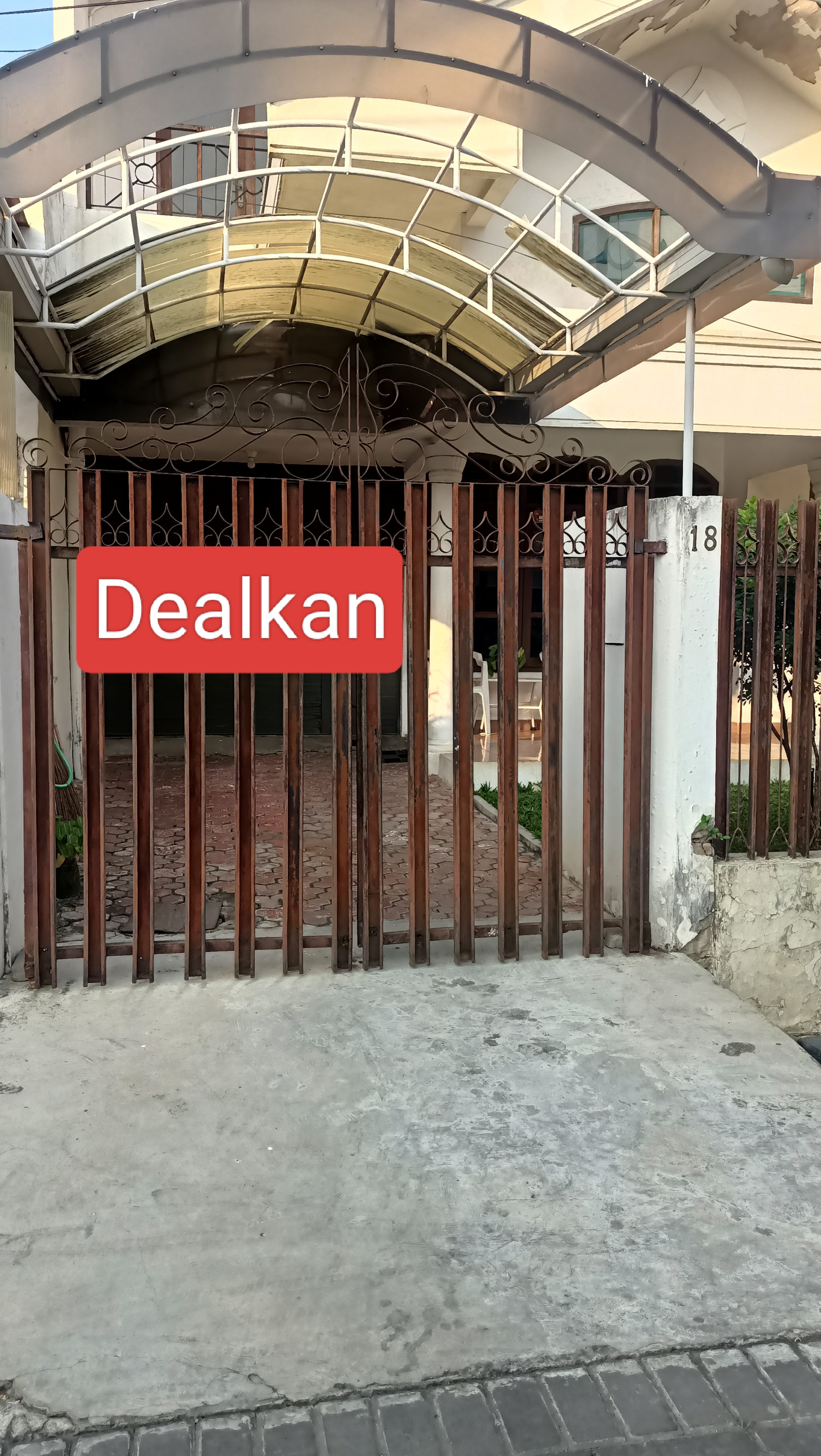 Dijual , Rumah Semifurnished Siap Huni Darmo Permai Selatan - Dealkan