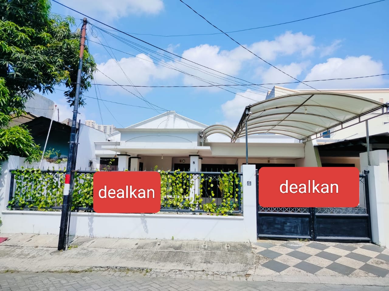 Dijual Rumah Furnished Siap huni Simpang Darmo Permai Utara - Dealkan