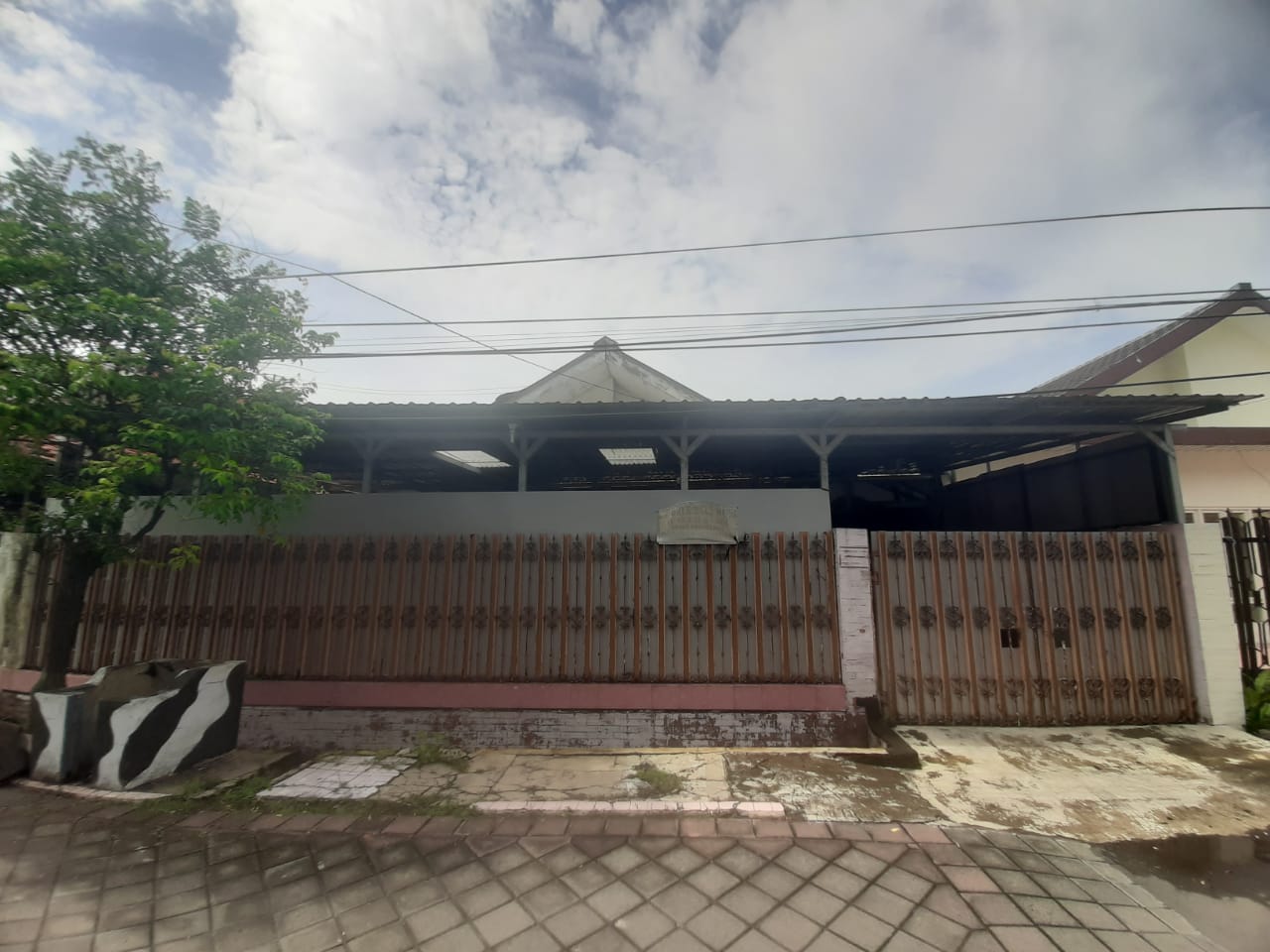 Dijual Rumah Darmo Permai - Dealkan