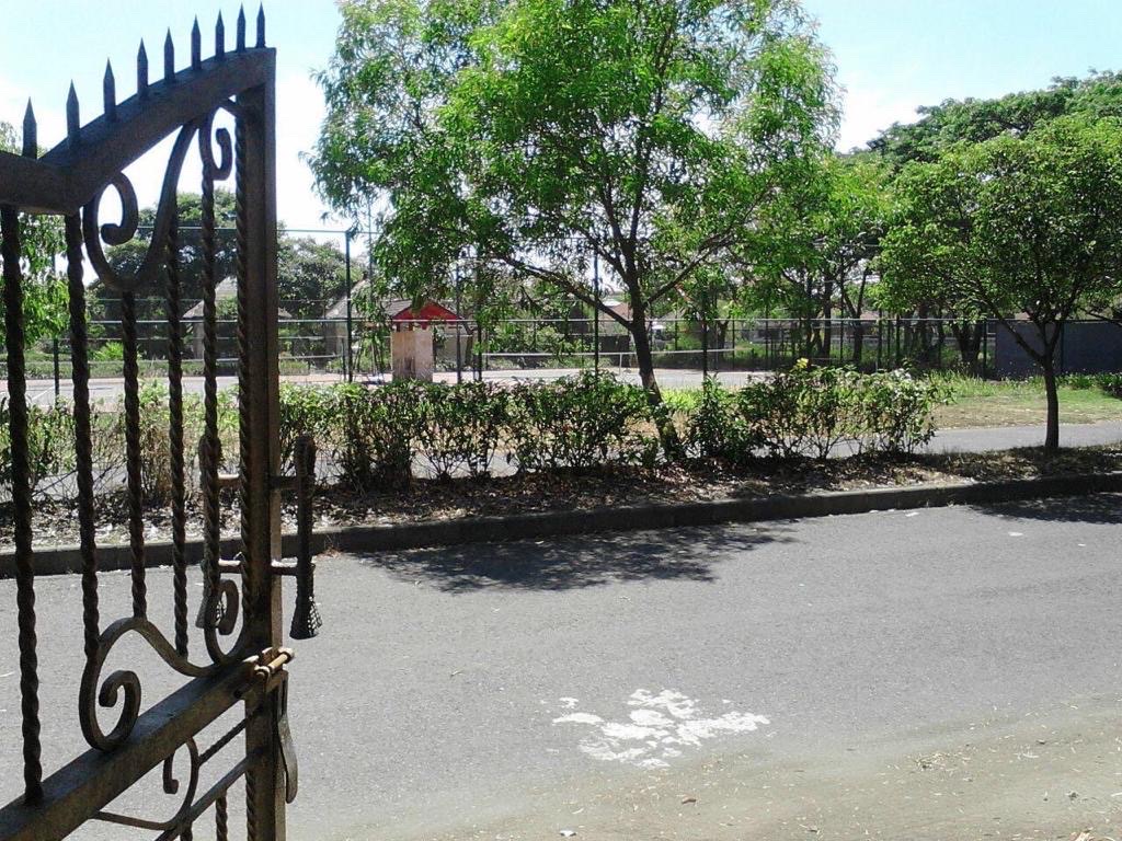 Gambar Kecil 2