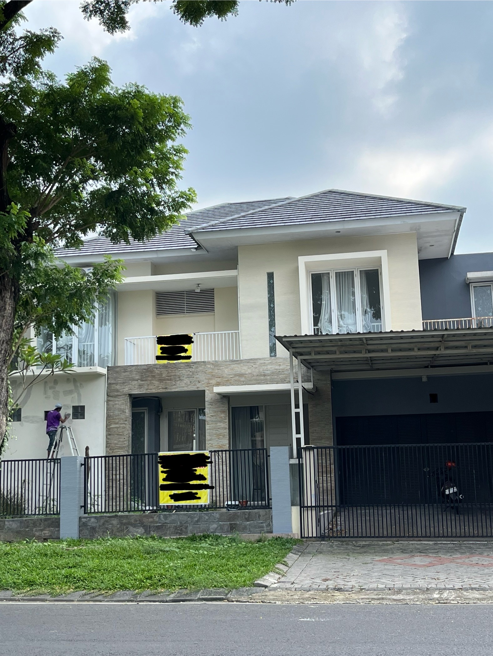 Rumah Royal Residence disewakan siap huni - Dealkan