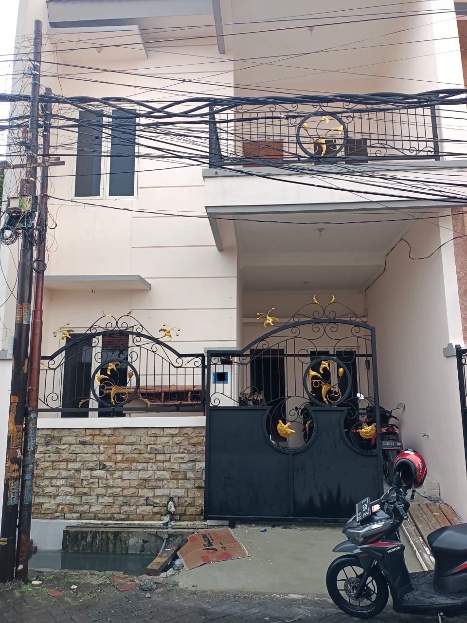 Rumah Ploso Timur dijual siap huni - Dealkan