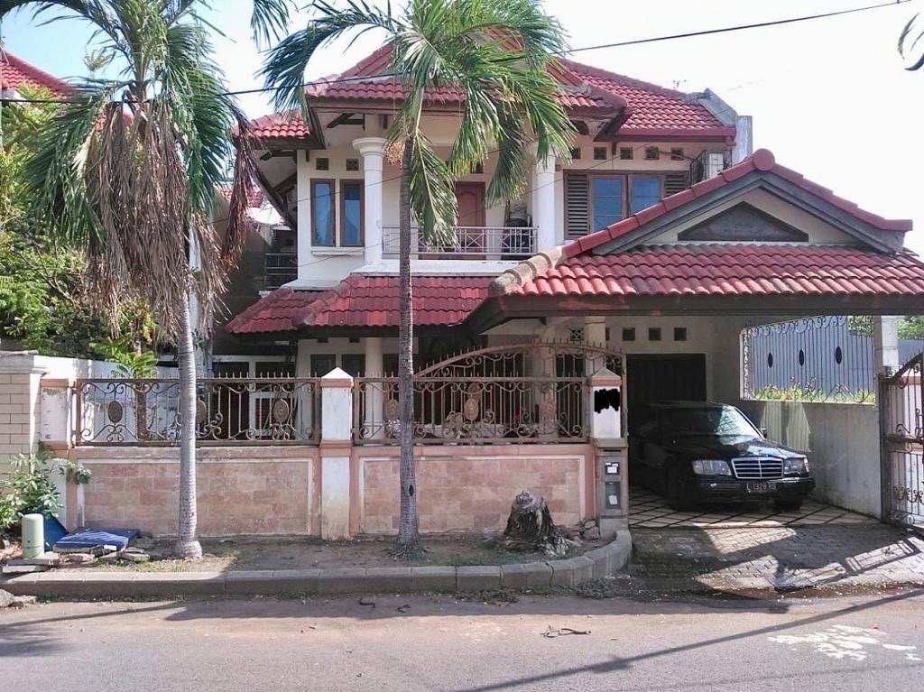 Rumah Pantai Mentari dijual siap huni - Dealkan