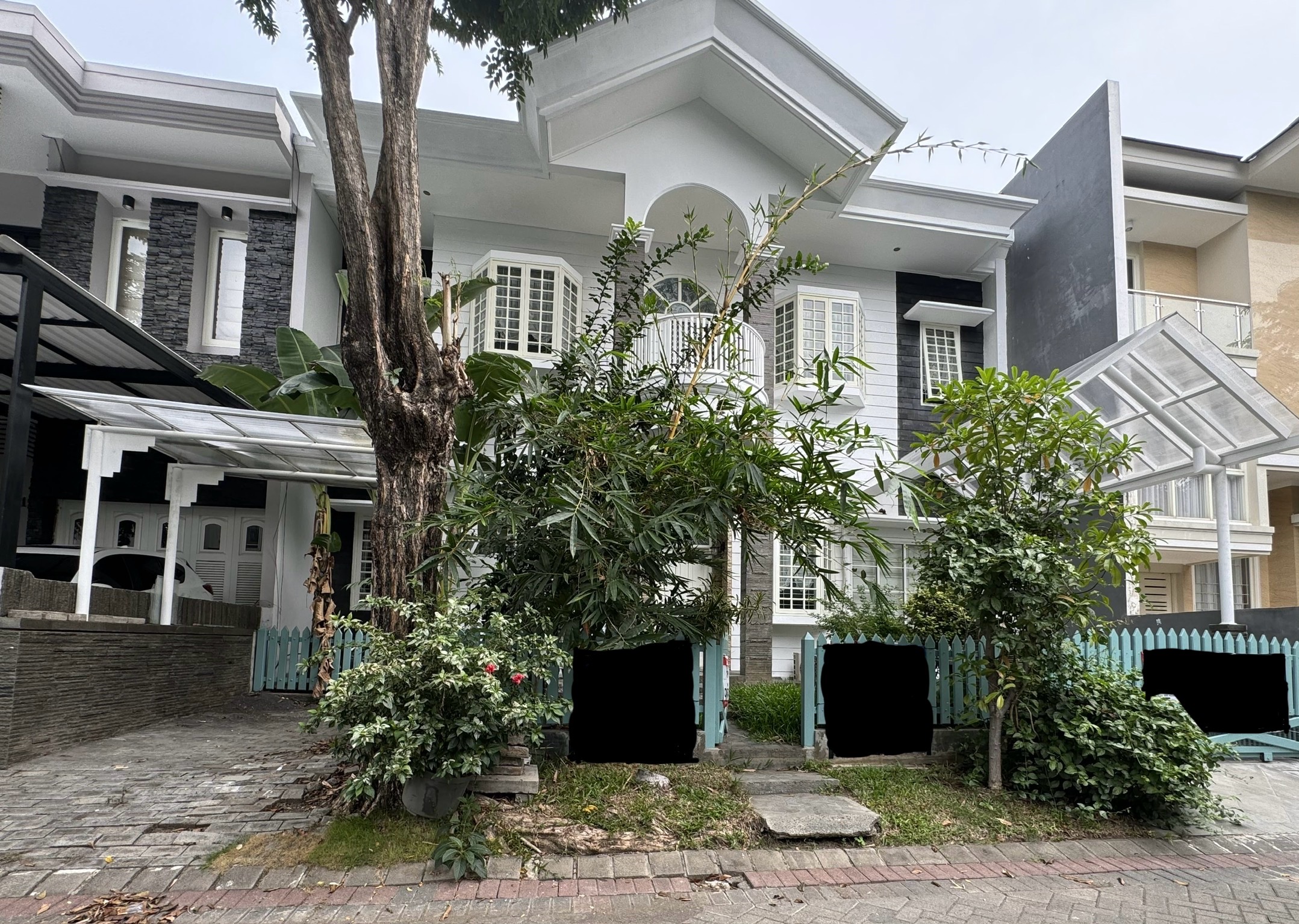 Rumah San Diego Pakuwon City disewakan siap huni full furnished - Dealkan