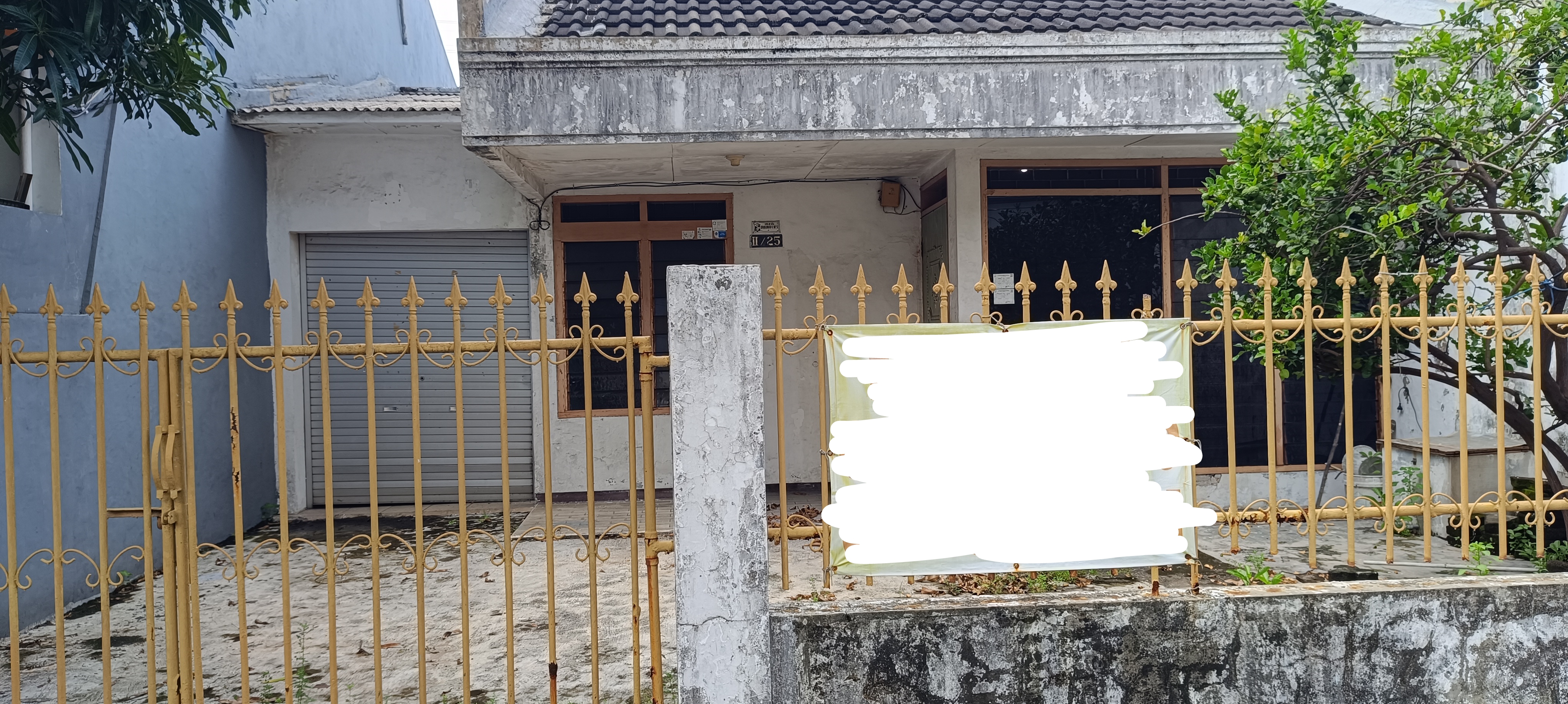 Rumah Siap Huni Kutisari Indah Barat - Dealkan