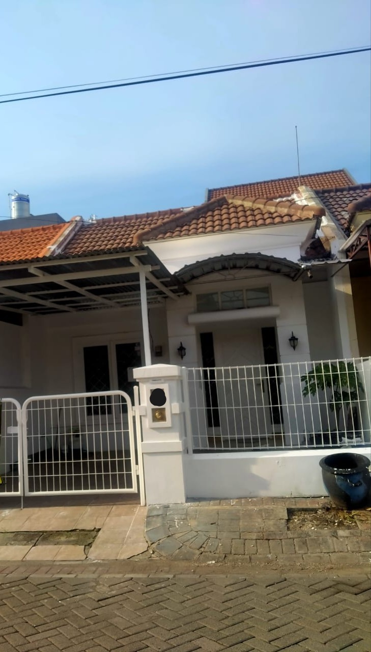 PANTAI MENTARI • DIJUAL RUMAH - Dealkan