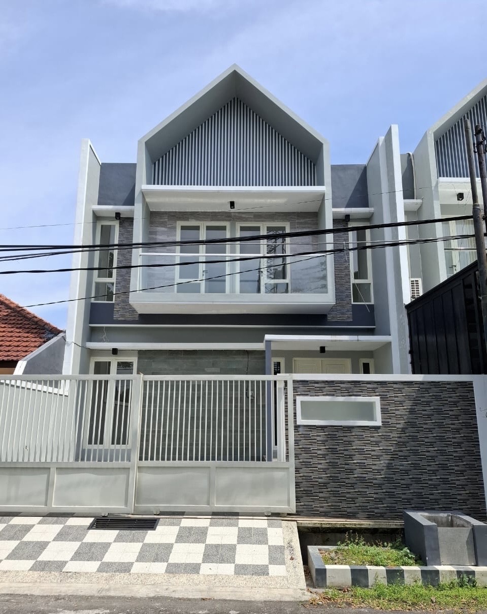 Gambar Kecil 1