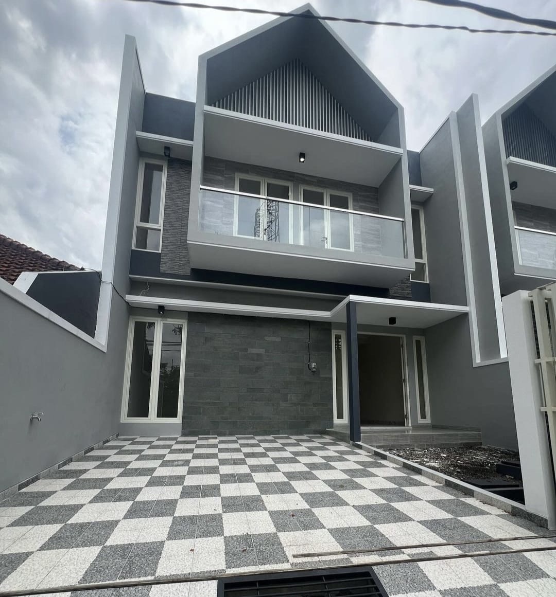 Rumah Gress Raya Manyar Tirtomoyo dijual siap huni - Dealkan