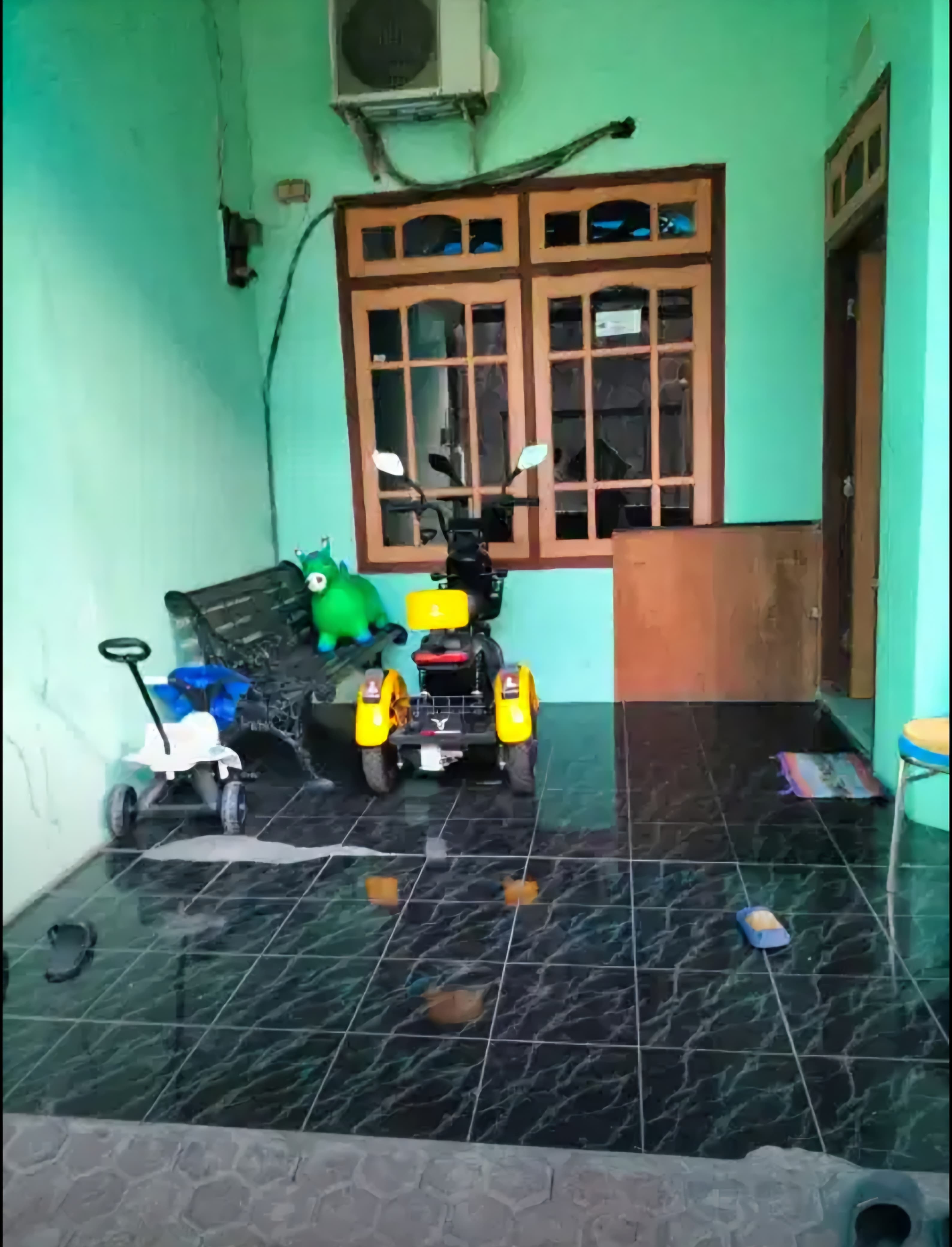 Gambar Kecil 1