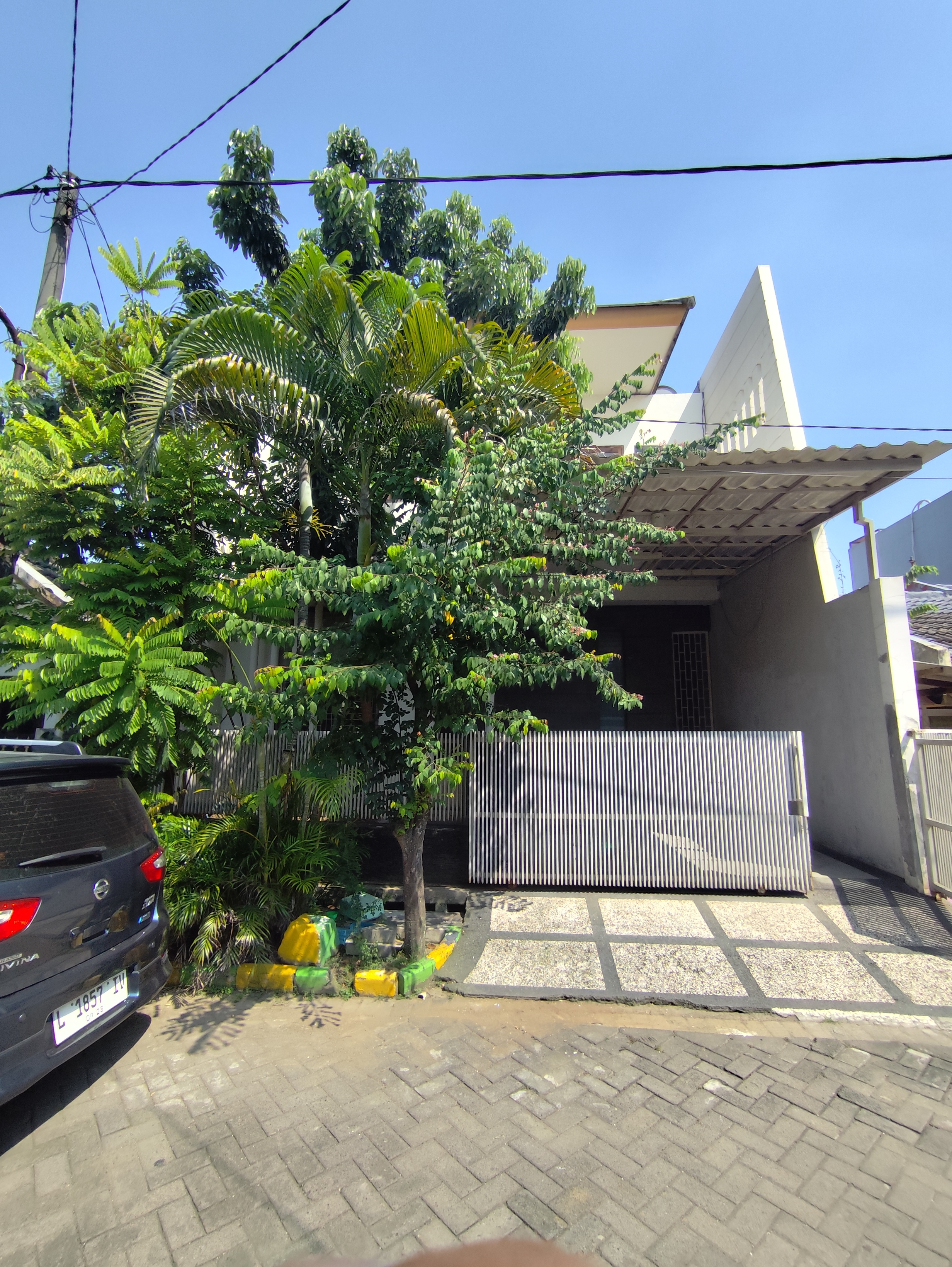 Rumah Minimalis Perumahan Lidah Kulon, Wiyung Surabaya Barat - Dealkan