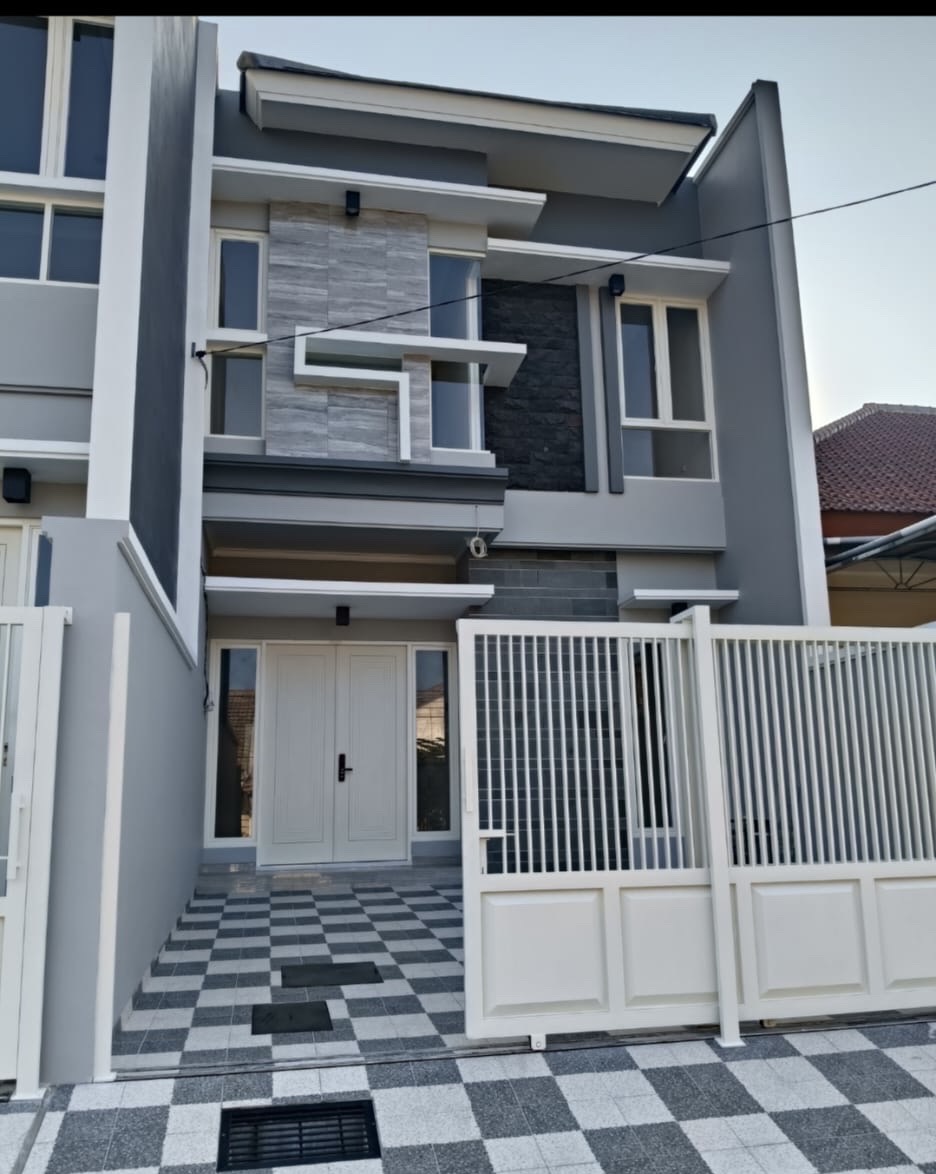 Rumah Minimalis Gress Tengah Kota dijual siap huni - Dealkan