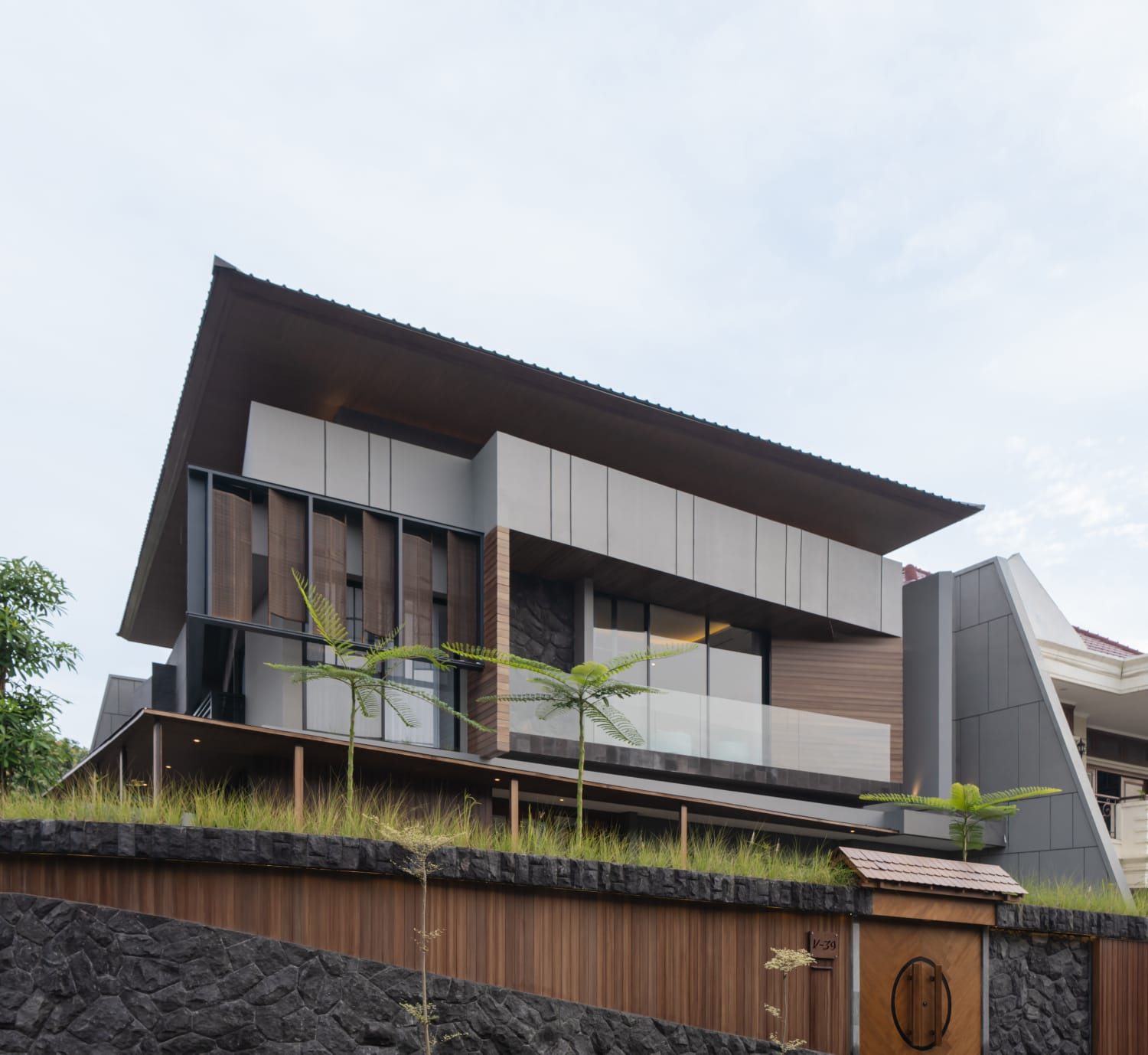 Detail Listing Properti Dealkan