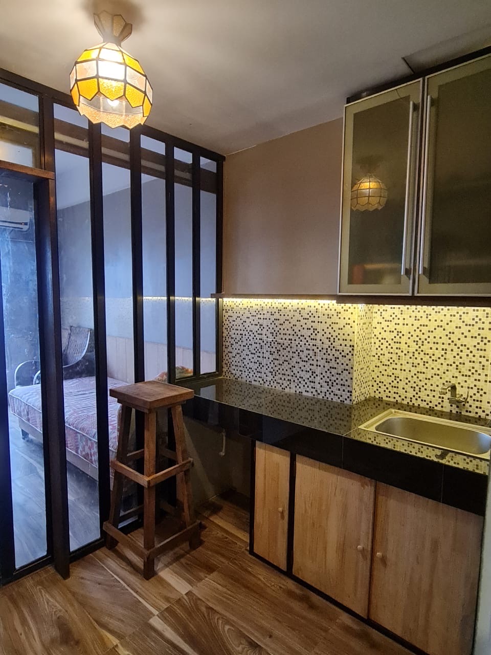 Apartemen Puncak Dharmahusada dijual siap huni Full Furnish - Dealkan