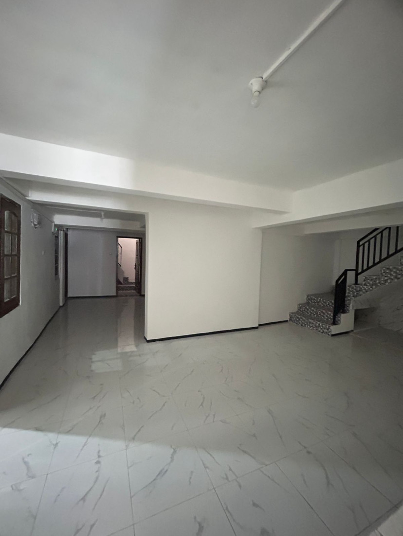 Jual Rumah Kos baru renov dekat UBAYA - Dealkan