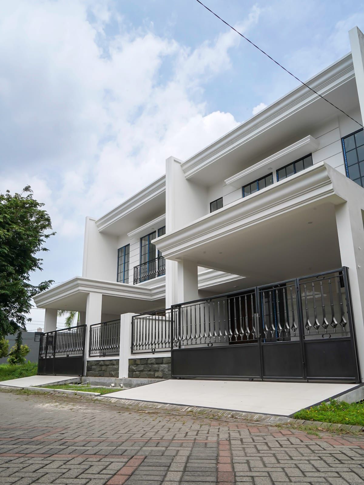 Rumah dikawasan premium, Araya(Galaxy Bumi Permai), BARU GRESS! dijual - Dealkan
