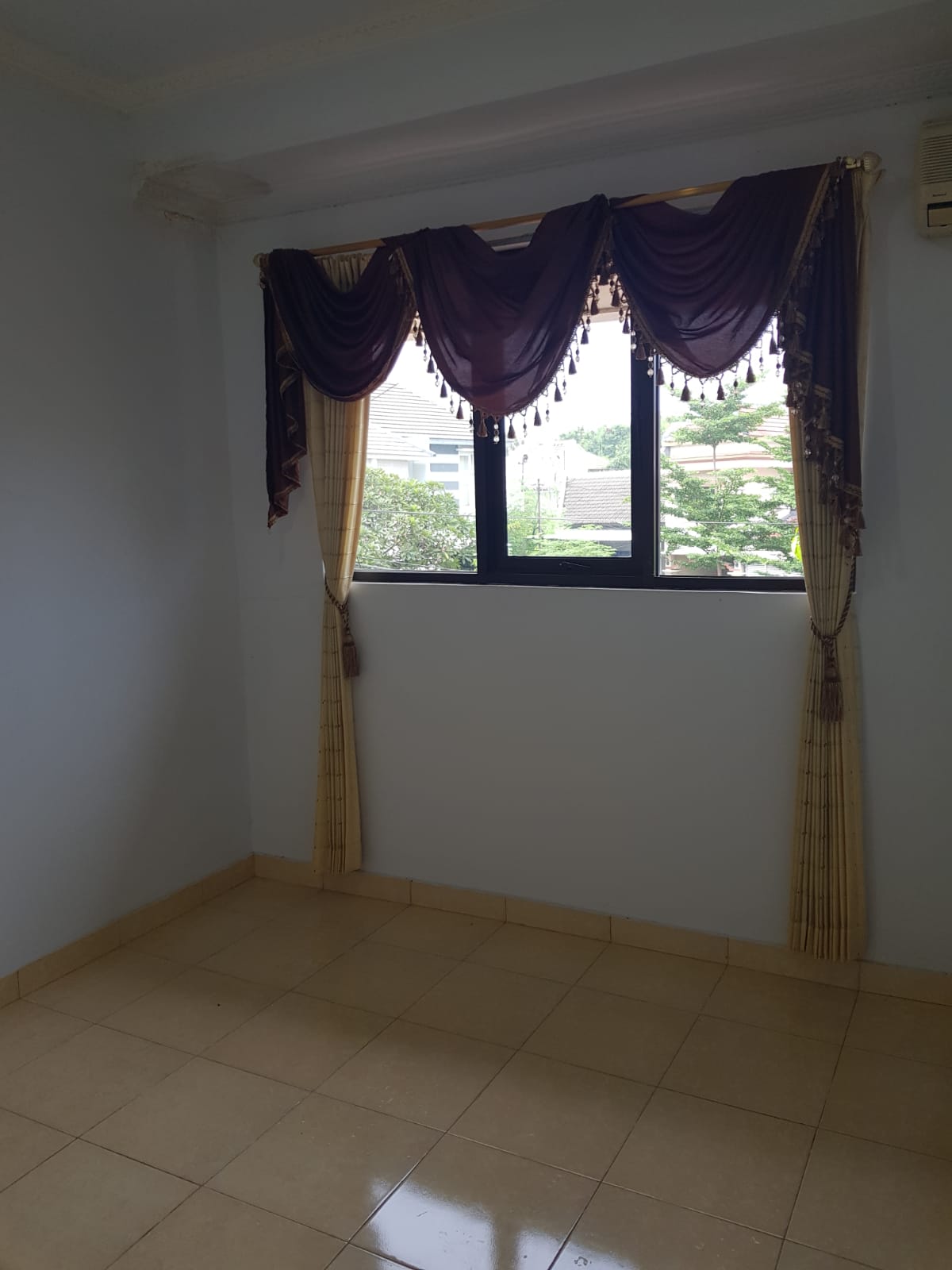 Detail Listing Properti Dealkan