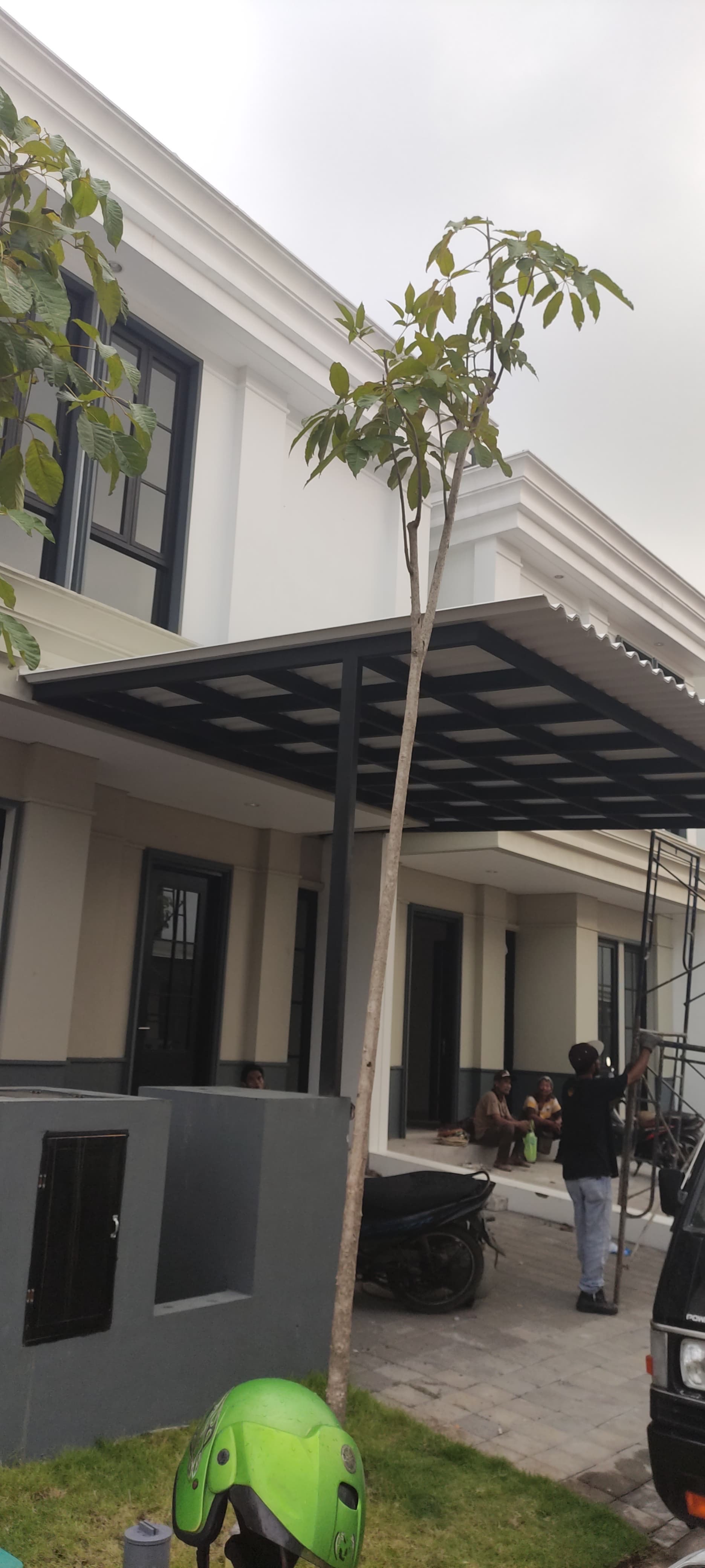 RENT NEW HOUSE DIAN ISTANA - Dealkan