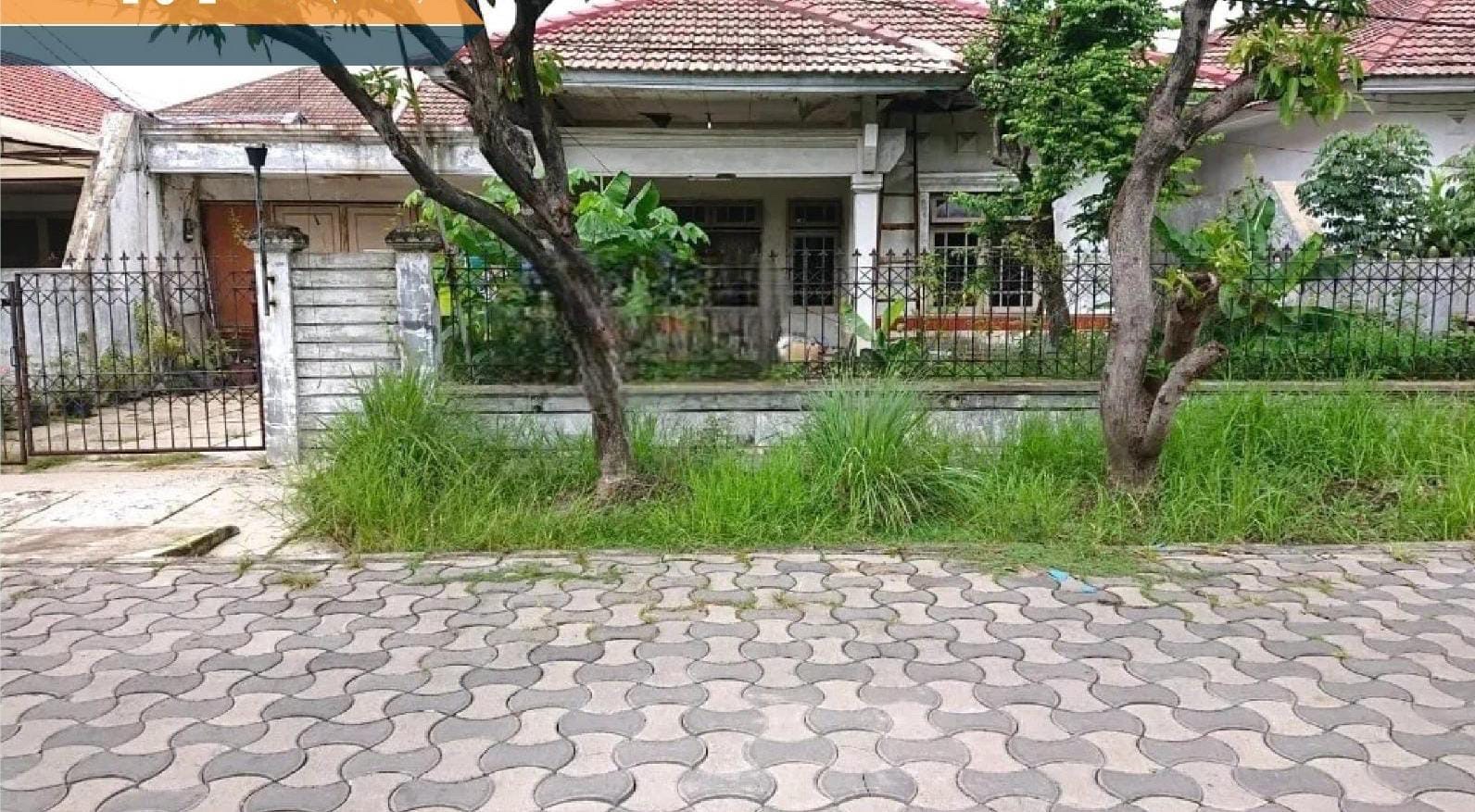 Rumah Manyar Indah Hitung Tanah dijual - Dealkan