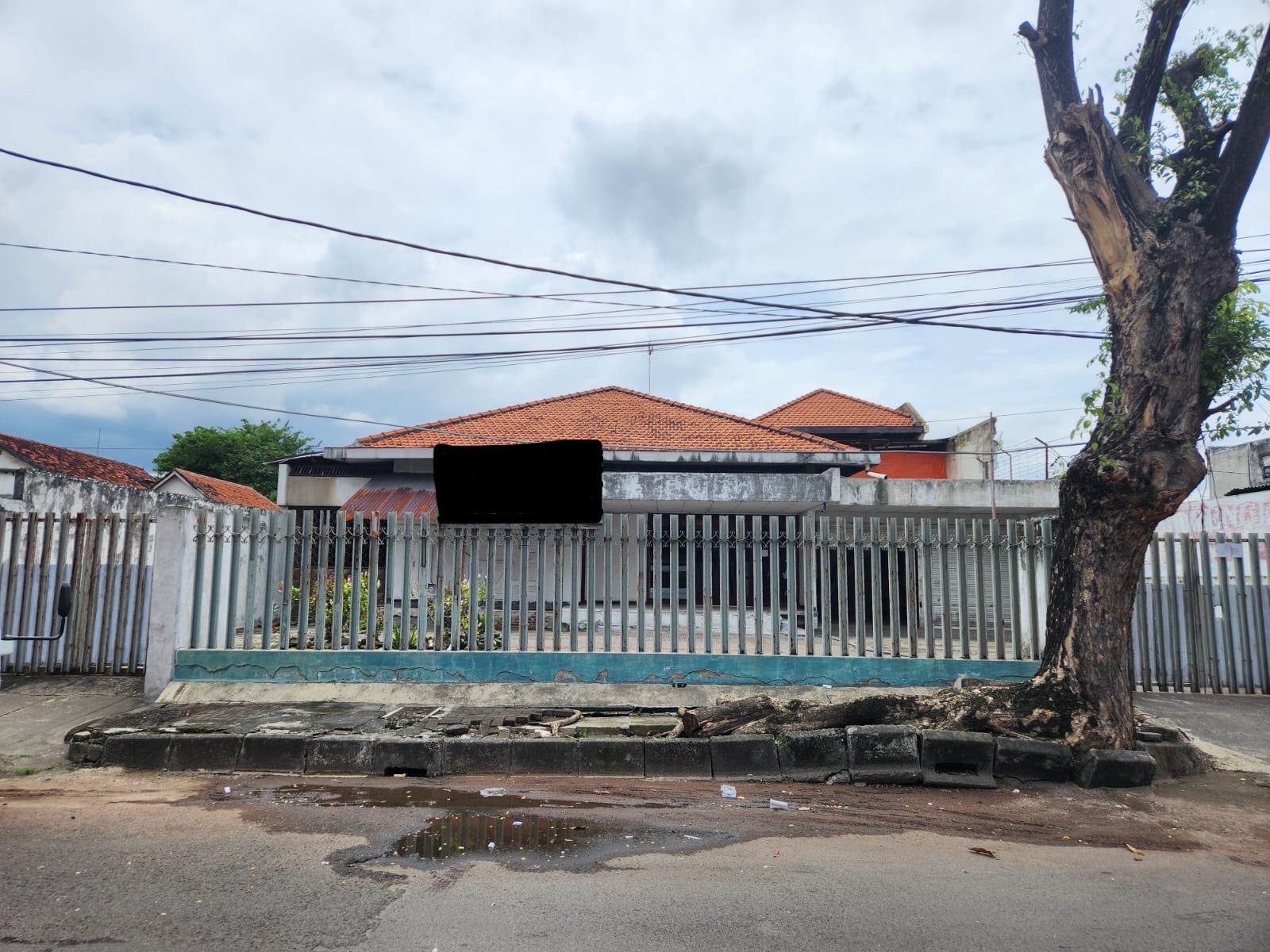 Rumah Pusat Kota Hitung Tanah dijual - Dealkan