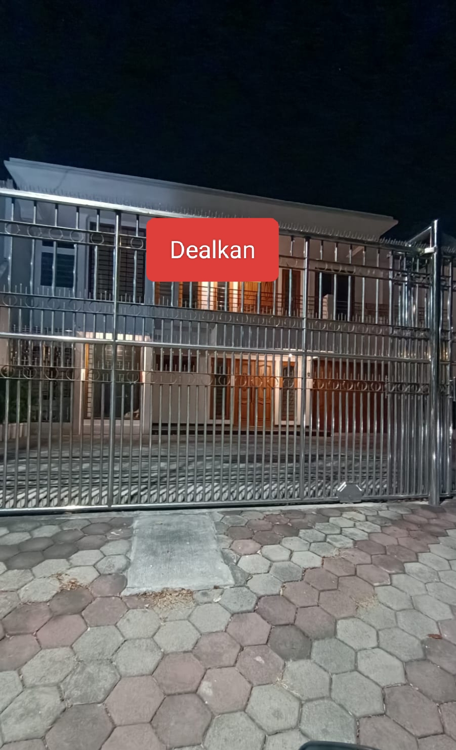 Disewakan Rumah Raya Darmo Permai - Dealkan