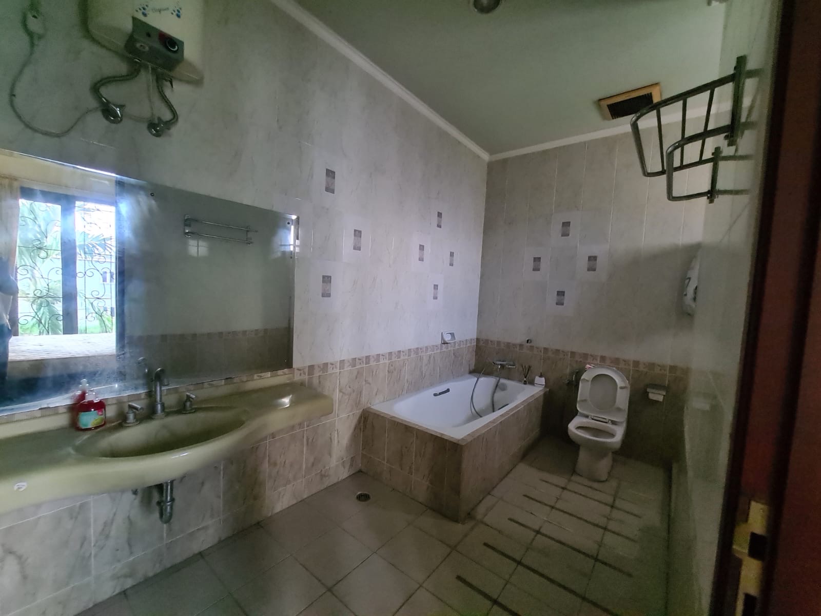 Detail Listing Properti Dealkan