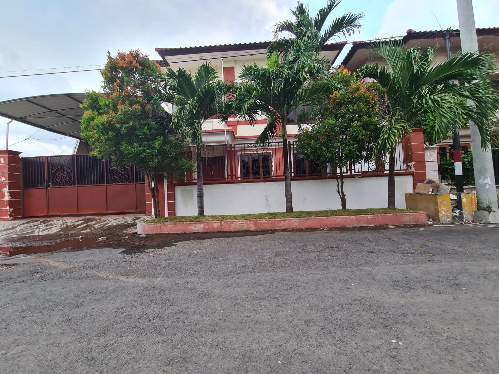 disewakan rumah 2 lantai siap huni villa galaxy - Dealkan