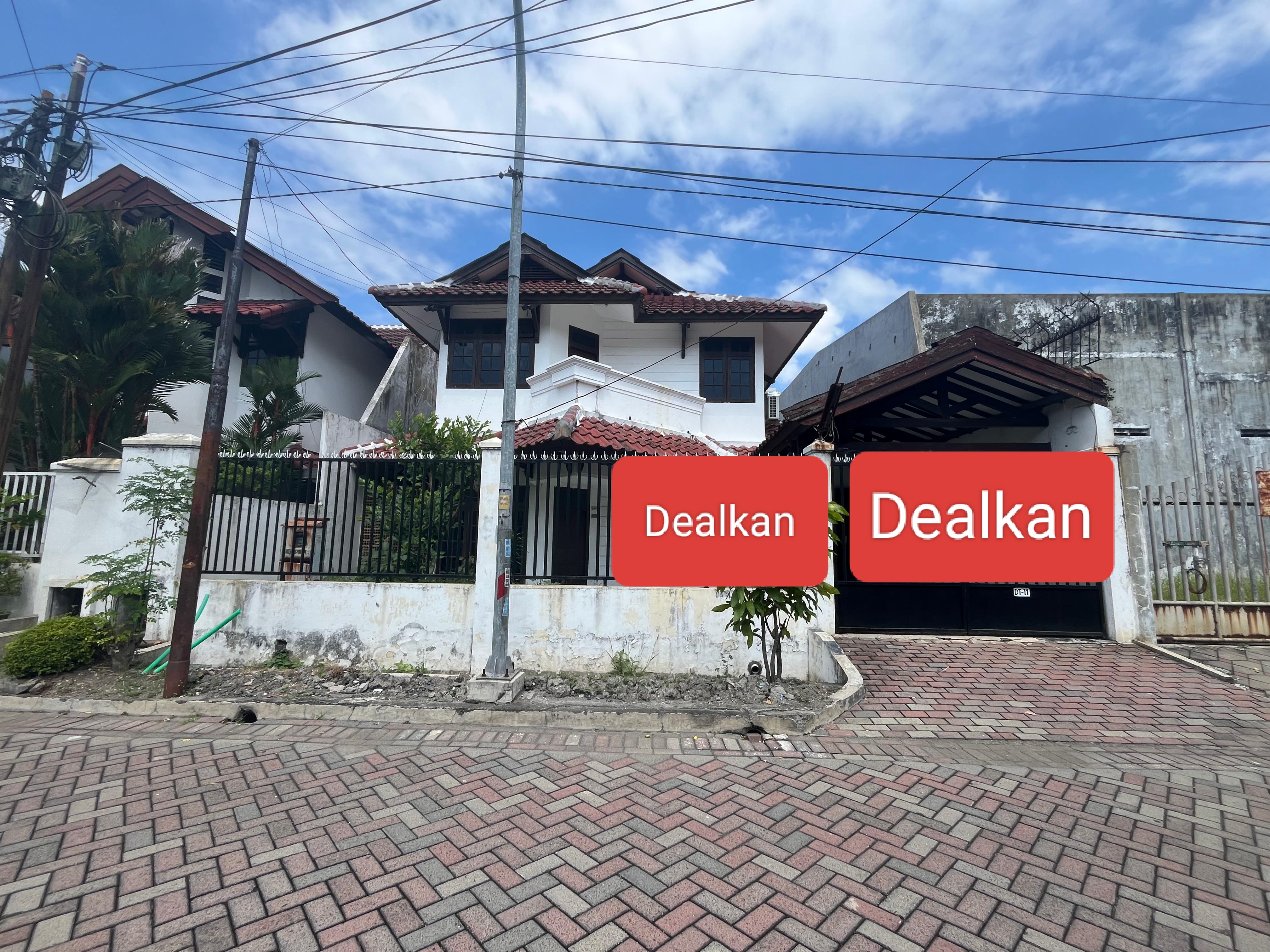 DIJUAL RUMAH MINIMALIS 2 LANTAI SIAP HUNI DI SATELIT UTARA DEKET DARMO DAN JALAN BANYU URIP - Dealkan