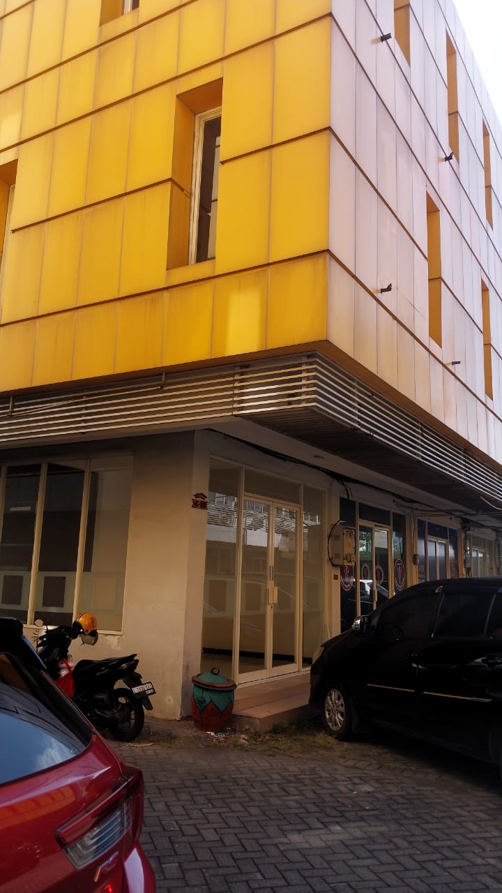 Disewakan &amp; Dijual Ruko Este Square, MERR, jln. Ir. H Soekarno - Dealkan