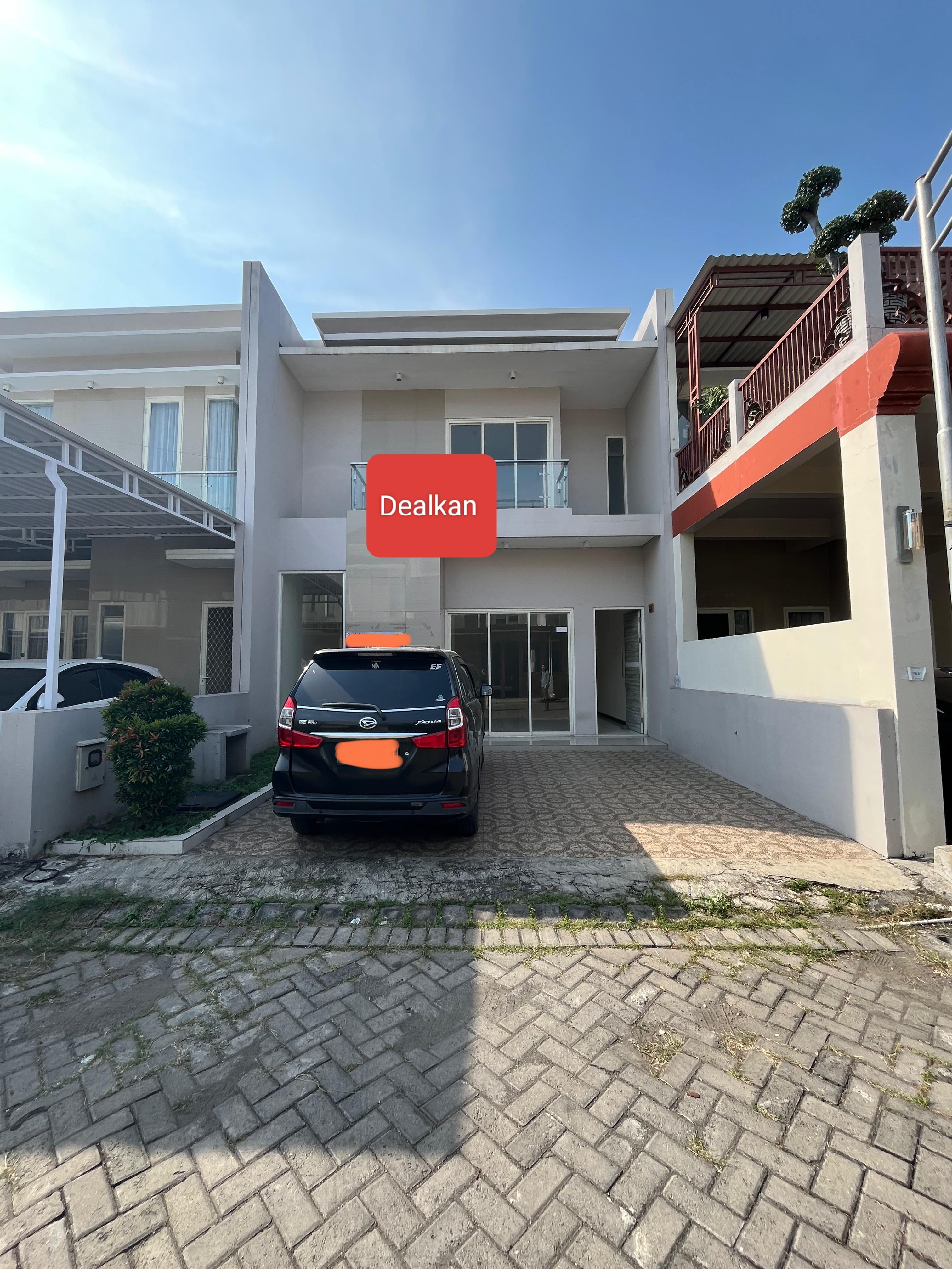 DIJUAL RUMAH MODERN MINIMALIS 2 LANTAI SIAP HUNI SATELIT UTARA DEKET DARMO DAN JALAN BANYU URIP - Dealkan