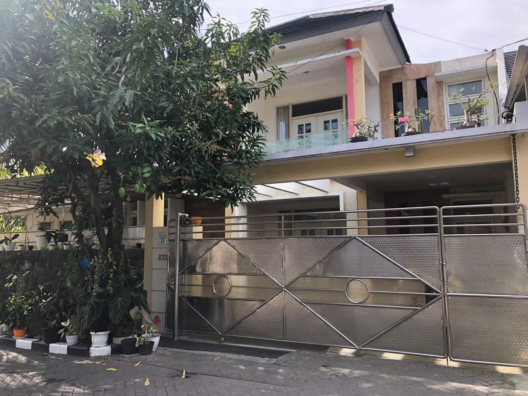 Babatan Pratama Dijual Rumah 2Lantai minimalis modern - Dealkan