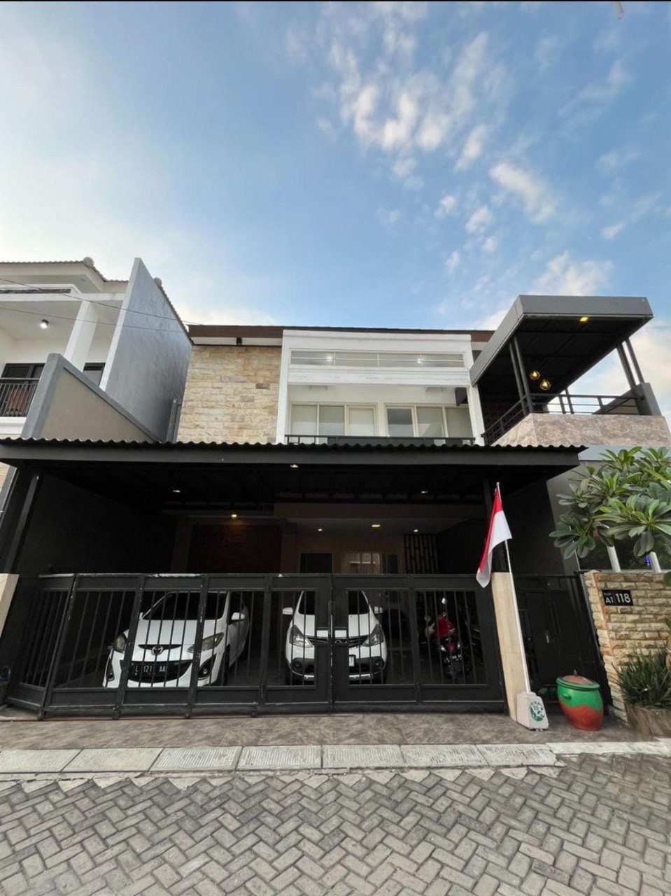 Wonorejo Dijual Cepat Rumah 2Lt Modern Minimalis - Dealkan