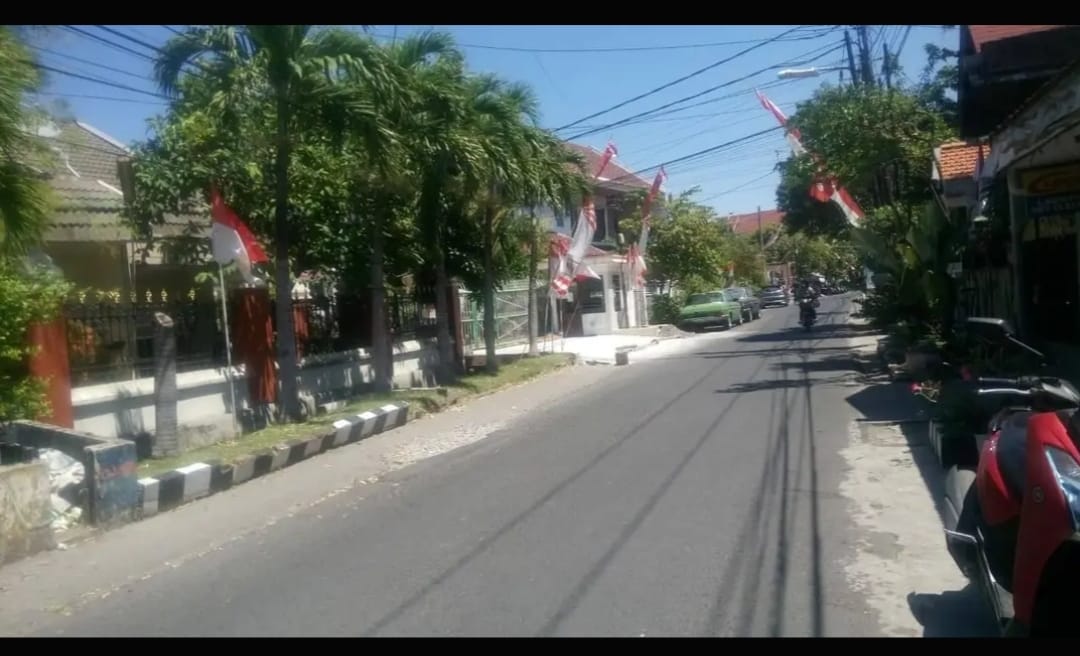 Gambar Kecil 1