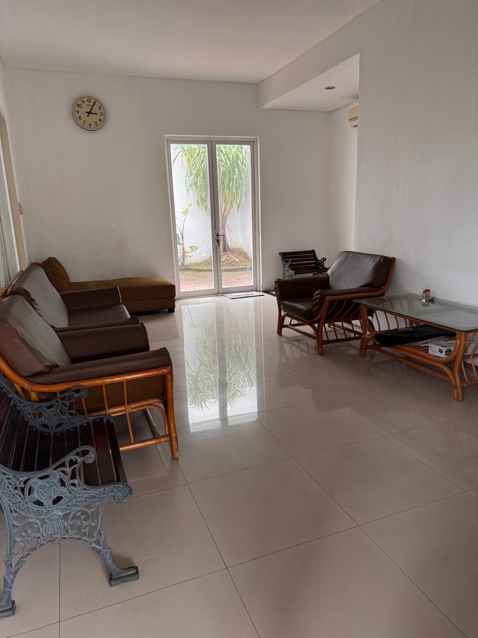 Royal Residence Full Furnished Rumah Dijual - Dealkan