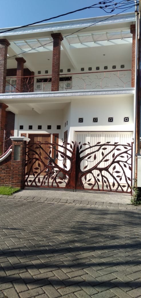 Gambar Kecil 1