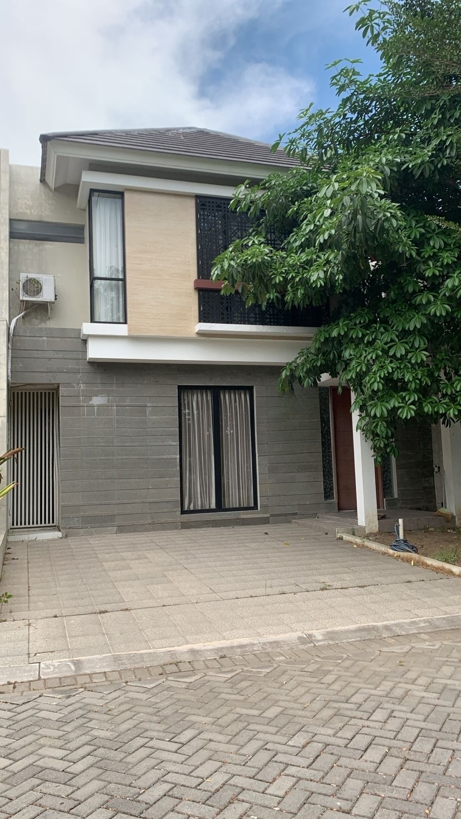 Northwest Lake 2 Lantai Dijual Favorit Unit - Dealkan