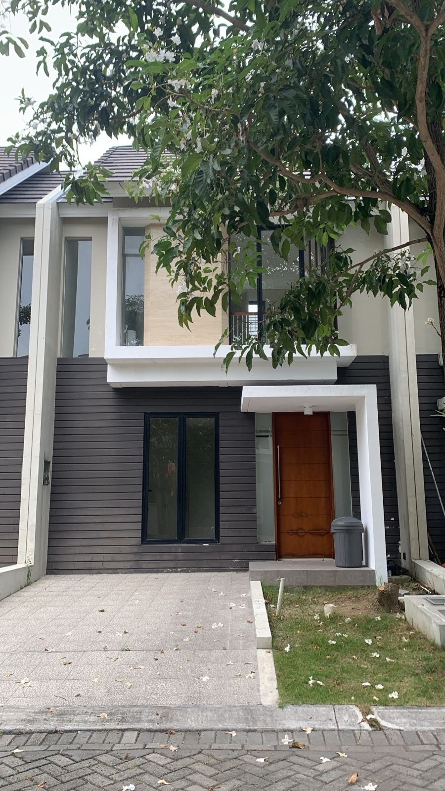 Northwest Lake Dijual 2 Lantai luas 6 x 12 - Dealkan