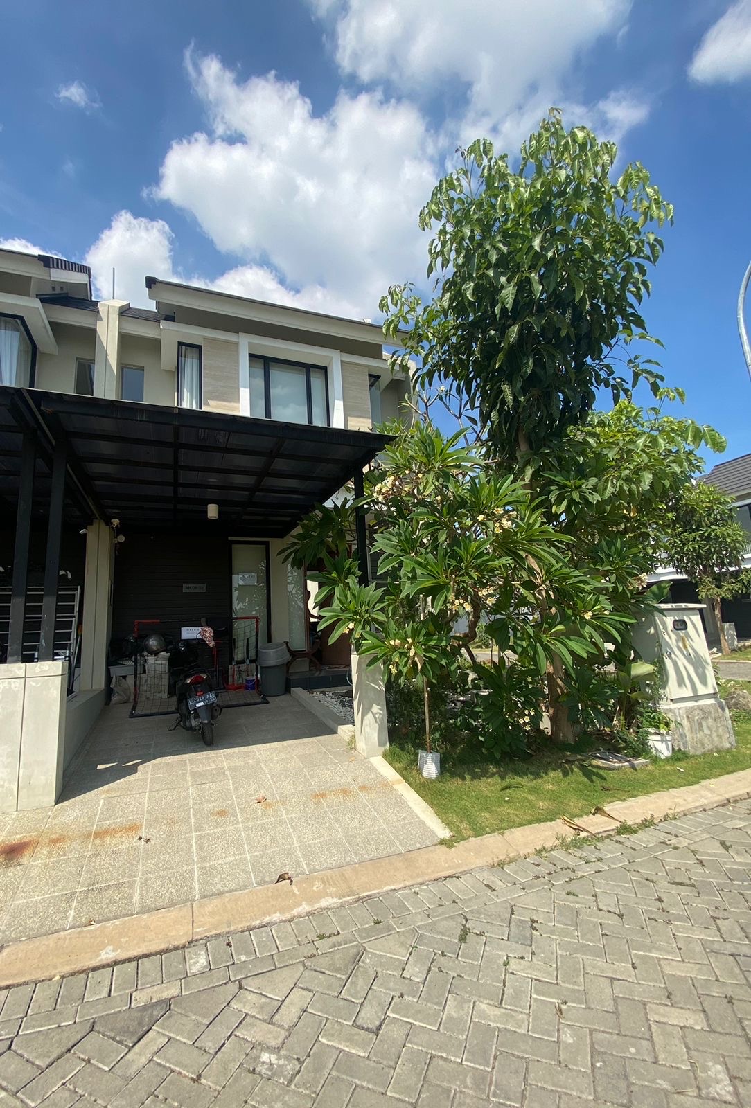 Northwest Hill Rumah Dijual Hook bagus Ciamik - Dealkan
