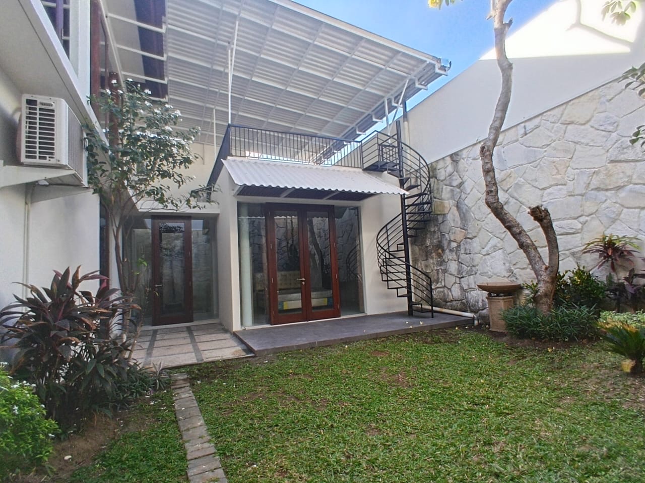 Detail Listing Properti Dealkan