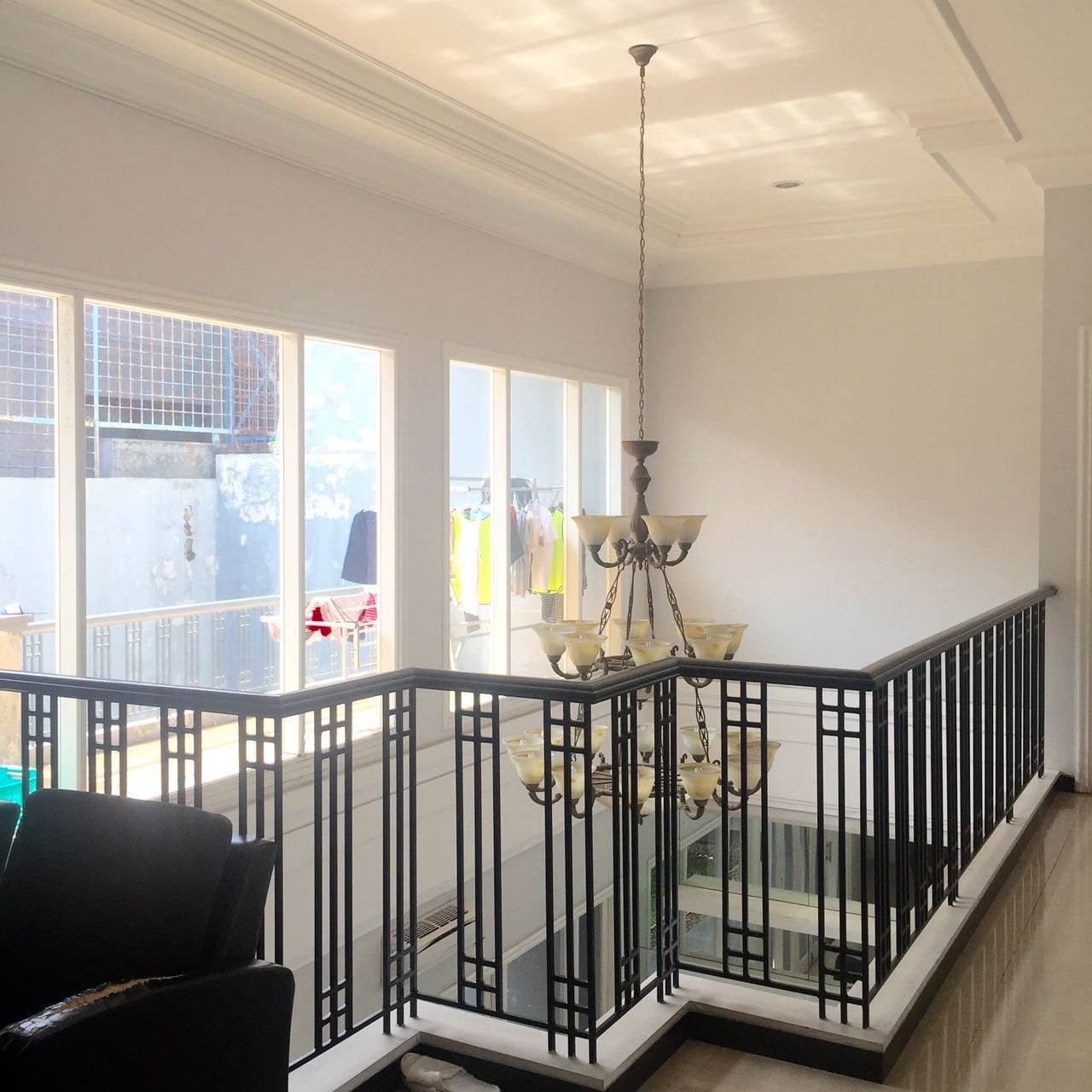 Rumah Citraland Utama Main Road disewakan - Dealkan