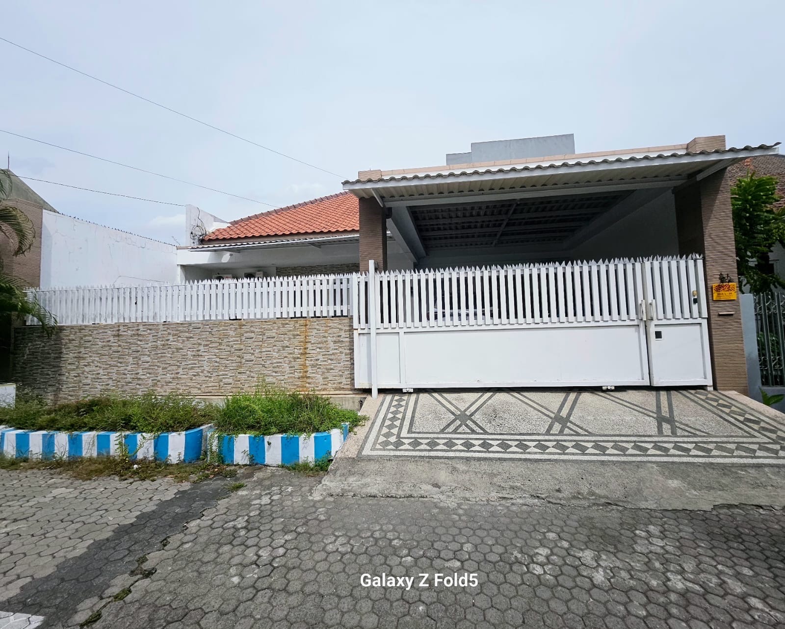 kendangsari Rumah 2 lantai dijual - Dealkan