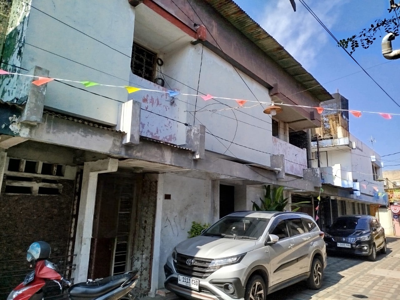 Donokerto Rumah Hitung tanah siap dijual - Dealkan