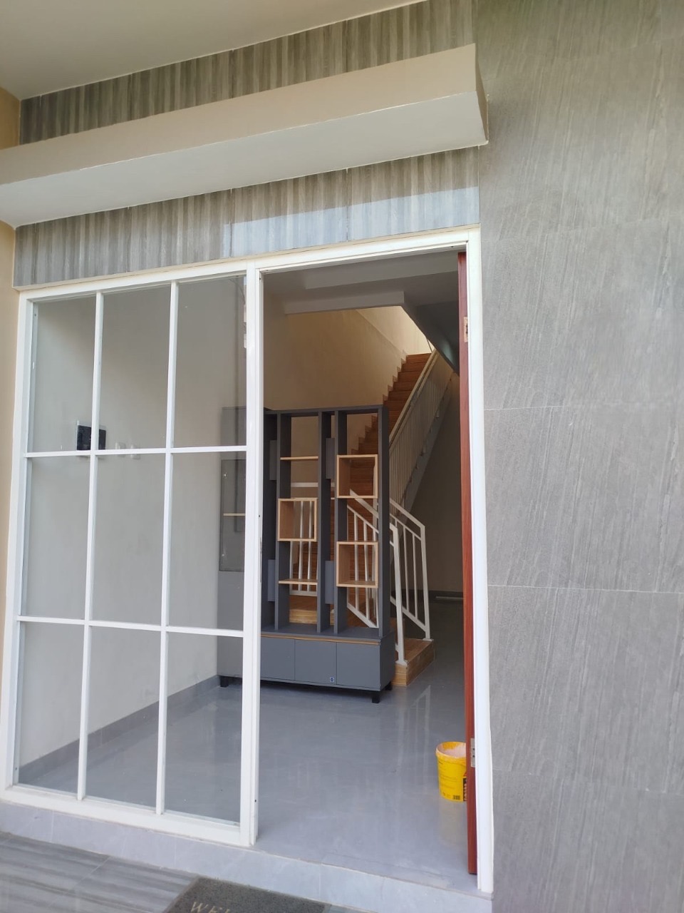 Mulyosari Rumah Minimalis Furnish Dijual - Siap Huni - Dealkan